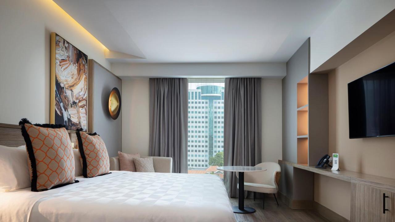Standard King Room City View